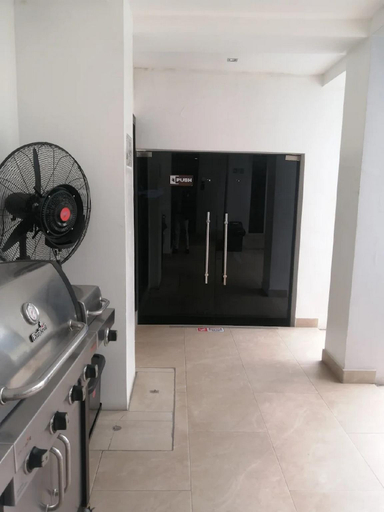 Bathroom 3, Isglo Hotel Ikoyi, Eti-Osa