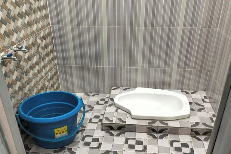 Bathroom 5, Pondok Family, Pangandaran