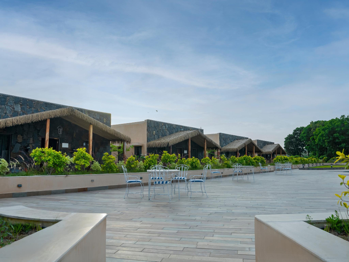 Swimming pool 5, Vallora Retreat Jawai  Luxuria by Moustache, Pali