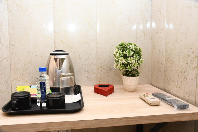 Amenity (Guest room), Hotel Sunny, Kanpur Nagar