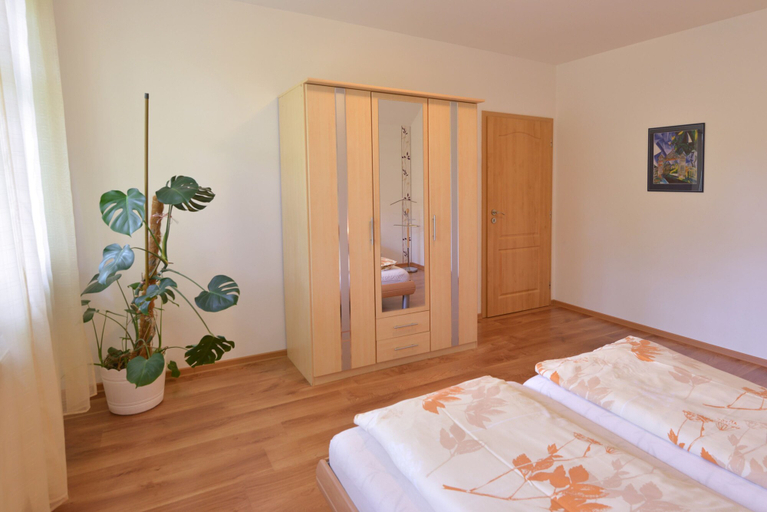 Room 4, Albrechtice Laq016 in Albrechtice v Jizersk ch hor ch, Jablonec nad Nisou