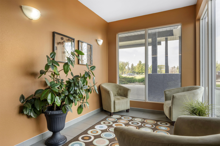 Public Area 2, SureStay Plus Hotel by Best Western Lethbridge, Division No. 2