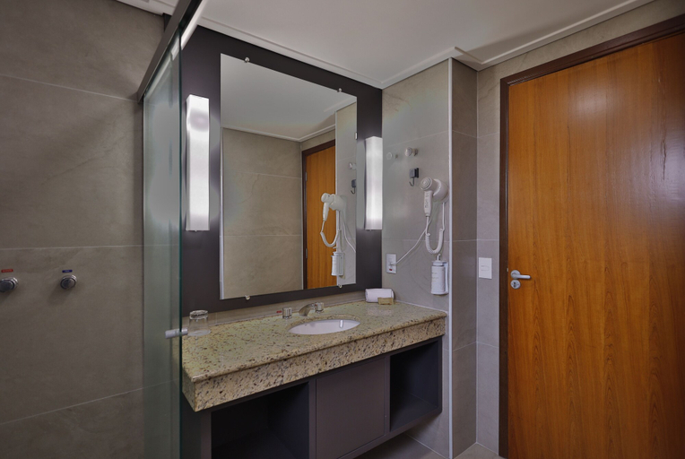 Bathroom 5, Quality Hotel Jundiai, JundiaĂ