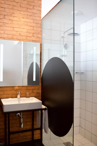 Bathroom 3, Onomo Hotel Tanger Med, Tétouan