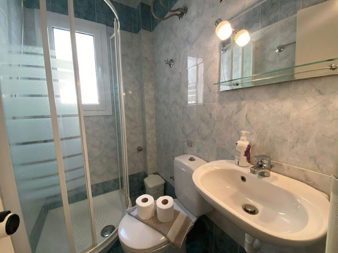 Bathroom 3, Corfu Glyfada Menigos Resort, Ionian Islands
