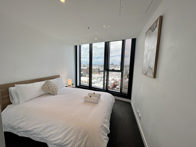 Room 5, Stylish 1-bed With Pool, Gym & Free Parking, Fortitude Valley