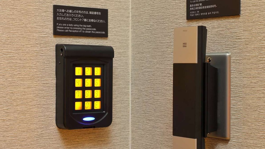 Others 3, Astil Hotel Juso Precious, Osaka