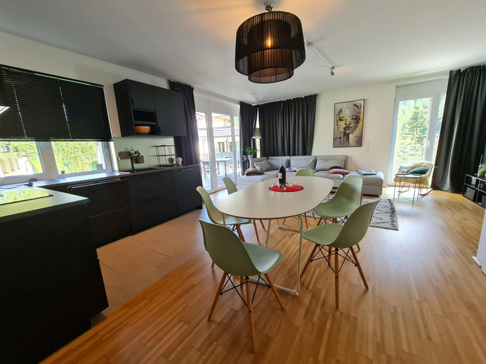 4, Luxury apartment with stunning mountain view, Feldkirchen