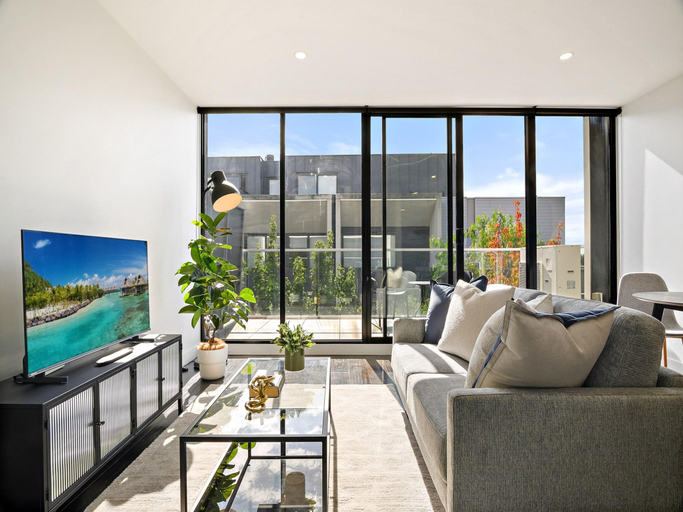 3, Bright 1BR Apartment Near Maribyrnong River, Melbourne