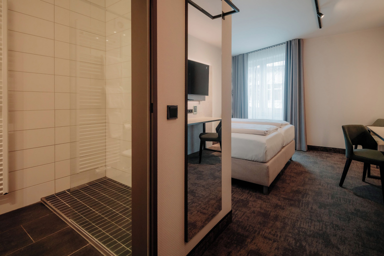 Bedroom 4, Parkhotel Papenburg by Hackmann, Emsland