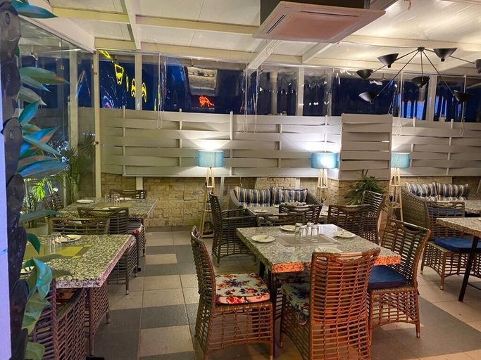 Food & Drinks 5, Mohan Tulip, Ambala