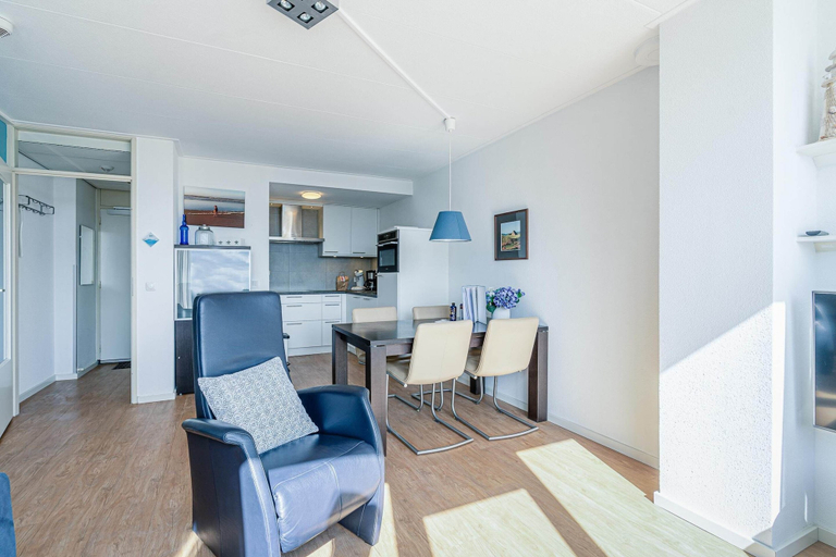 Living room 5, 2 Person Apartment With Island View, Texel