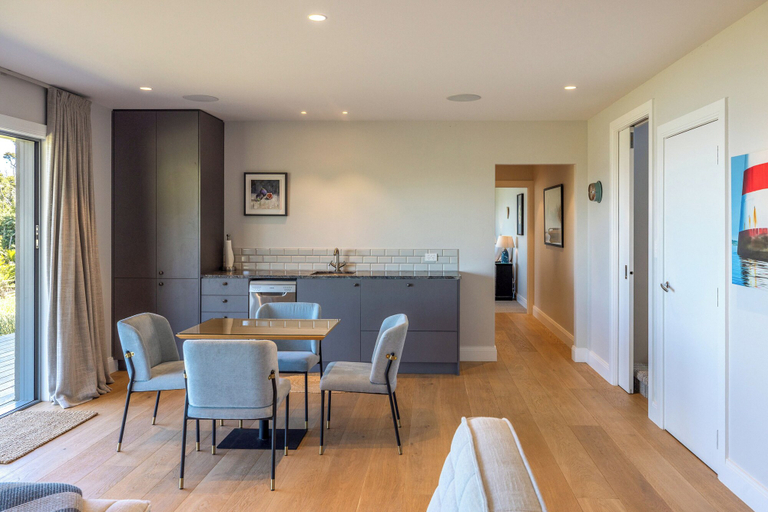 Private kitchen, The Keep at Woodside Bay, Auckland