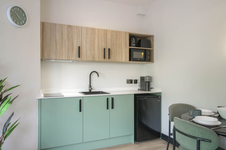 Exterior 4, Sixty Aparthotel 2bed, Central Cardiff + Parking, Cardiff