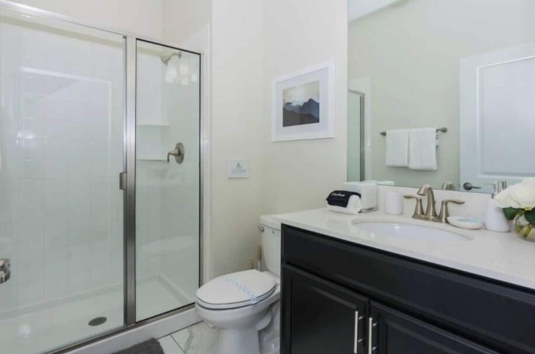 Bathroom 4, Amazing Resort Near Disney 4BR Townhome, Osceola
