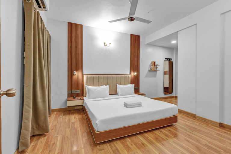 Bedroom 4, UPAR Hotels Indiranagar, Bangalore