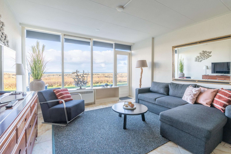 Living room 2, 2 Person sea View Apartment, Texel
