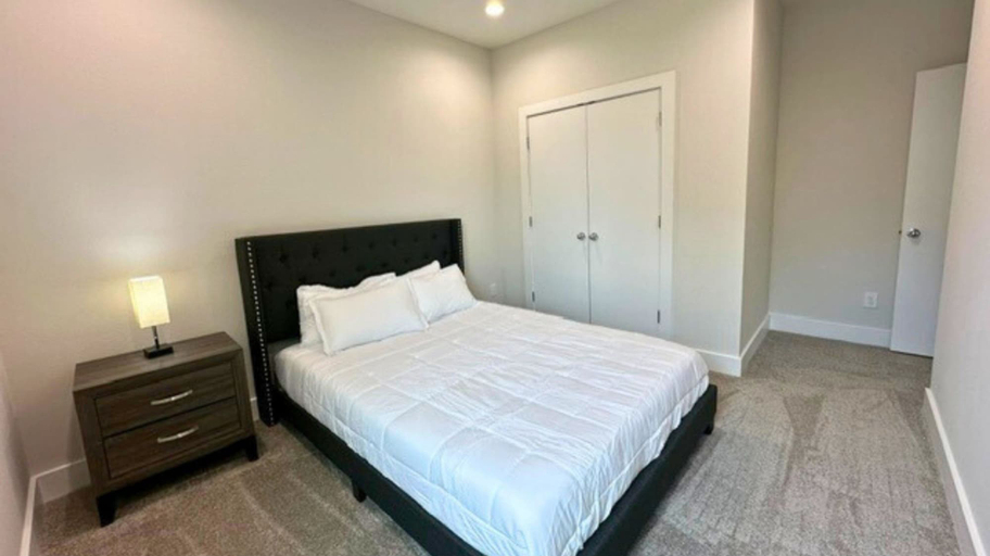 Room 5, Modern 3BR Near Downtown Houston Attractions, Houston