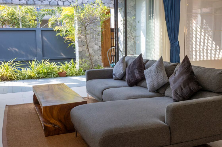 Living area 3, Tropical 3BR Escape Pool Style V90, Phuket Island