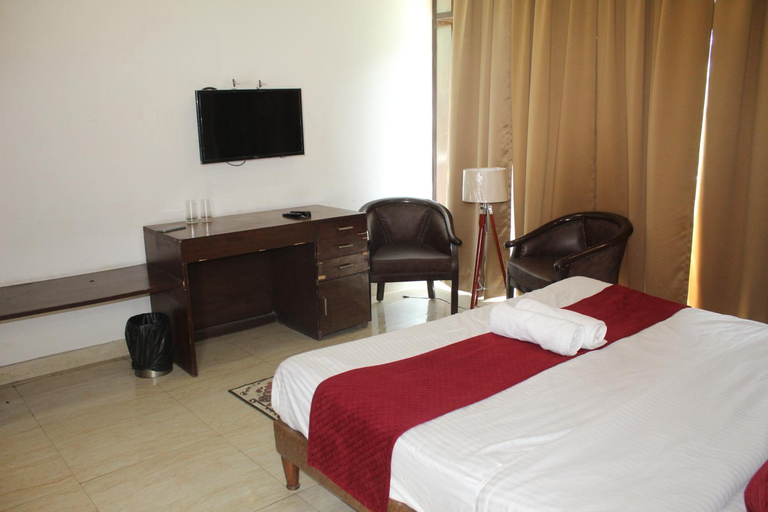 Bedroom 2, Hotel Khanna Residency , Delhi