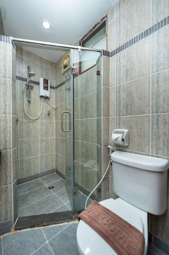 Bathroom 5, Khon Kaen Orchid Hotel, Muang Khon Kaen
