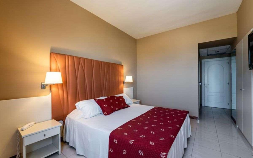 Bedroom 2, Barion Hotel And Congressi, Bari