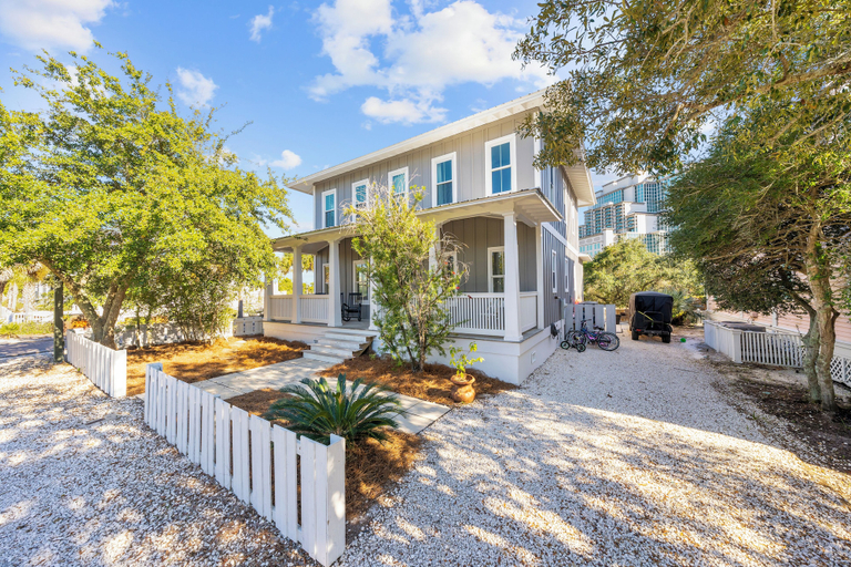 Front of property 3, Sunset Cottage, Baldwin
