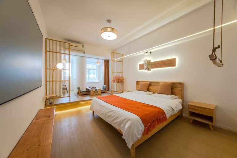 Room 2, Xihe Light Luxury Self-service Apartment, Chengdu