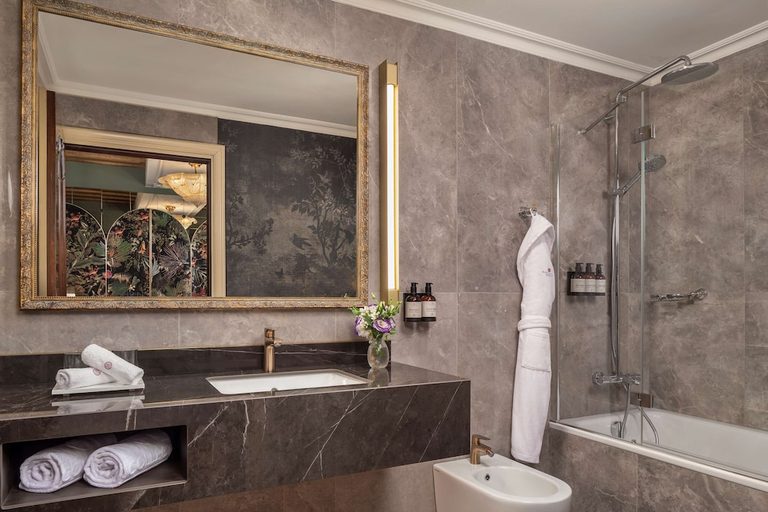 Bathroom 4, NH Collection Grand Hotel Dei Dogi, Venezia