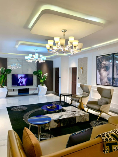 Room 2, Sujimoto Residences - The AVEs, Eti-Osa