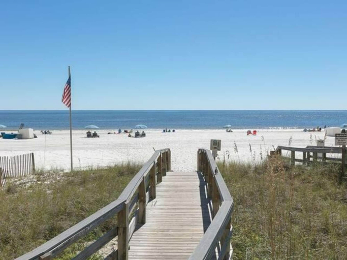 Beach 2, Summer House 406B, Baldwin