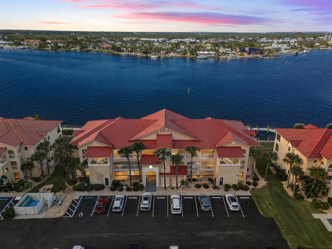 Exterior 5, Bouchelle Island 102, Volusia