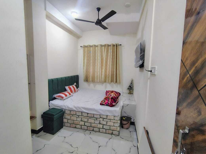 Room 2, Welcome Guest House, Ujjain
