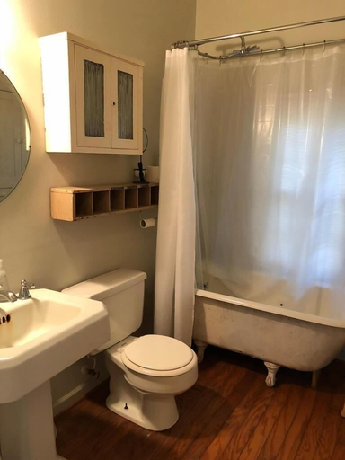 Bathroom, Park Avenue 56, Sussex