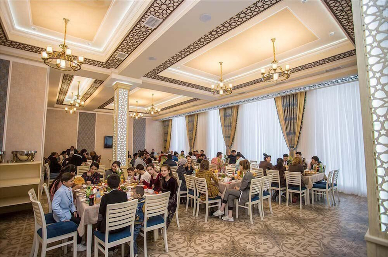 Food & Drinks 4, Reikartz Xon, Tashkent City
