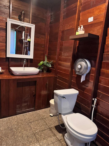 Bathroom 3, Bayview Sunset Resort, Muang Satun