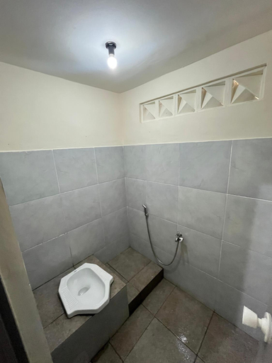 Bathroom 5, Ijen adventure house, Banyuwangi