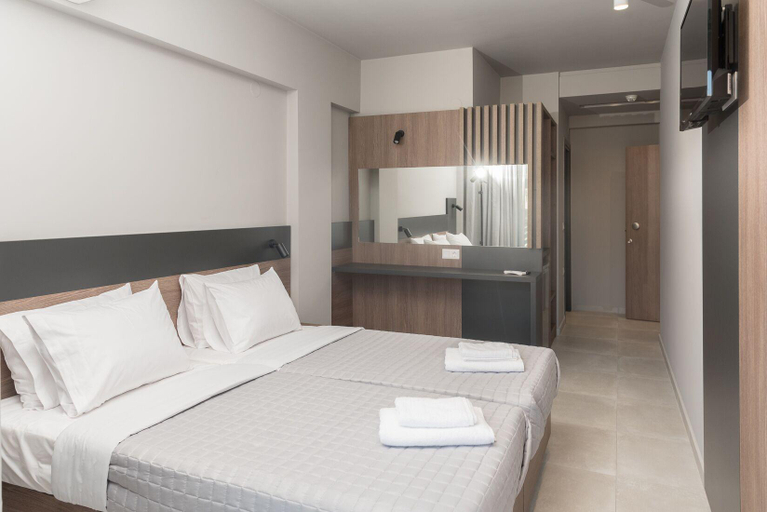 Bedroom 2, Elizabeth Queen Luxury Rooms, Central Macedonia