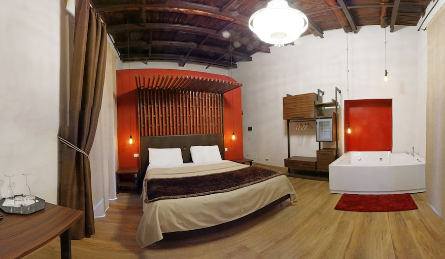 Bedroom 2, Duomo Luxury Suites, Napoli