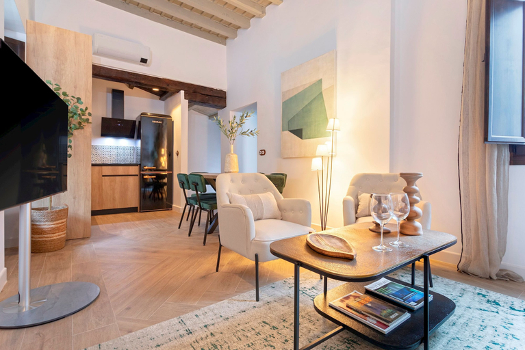 Room 2, Luxury Duplex in Granada Horno Marina 5, Granada