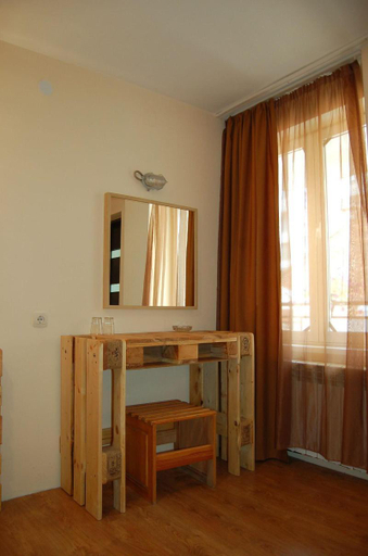 Others 2, Hostel Pop Bogomil, Stolichna