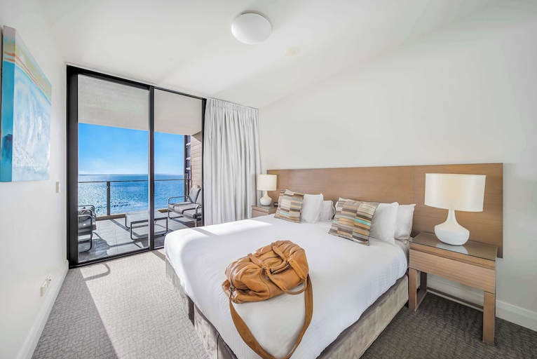 Bedroom 3, Oaks Redcliffe Mon Komo Suites, Redcliffe-Scarborough