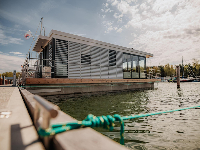 2, Spacious HouseBoat in Peenemunde, Vorpommern-Greifswald
