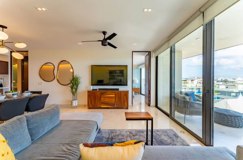 Room 3, Ph Ocean Lux at Marila Condo, Cozumel