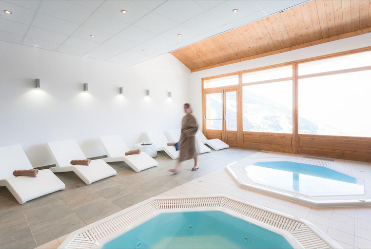 Spa treatment 3, Apartment in France With Spa and Mountain Views, Savoie