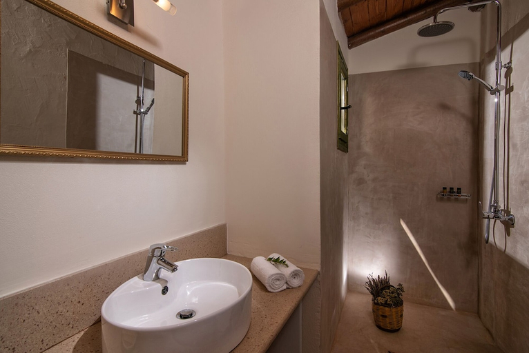 Bathroom 4, Enagron Ecoturism Village, Crete