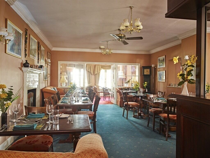 Food & Drinks 4, Corse Lawn House Hotel, Worcestershire