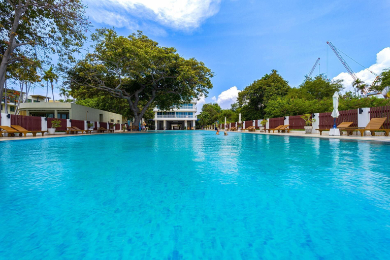Outdoor pool 3, 2 Bedroom in Prime Location BSRS, Hua Hin