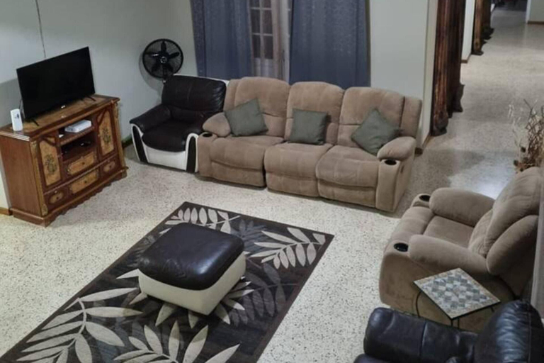 Others 5, 3-bed House Sleeps 6 With Mountain Views