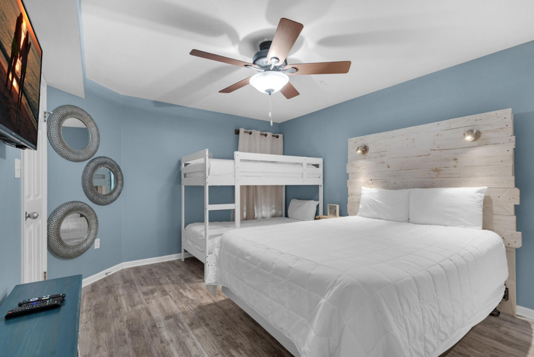 Bedroom 3, The Palms #501, Okaloosa